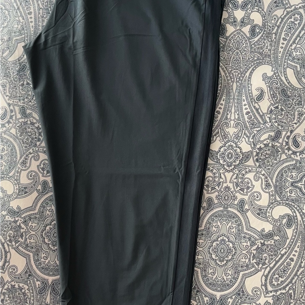 Athleta Brooklyn mid rise ankle pant